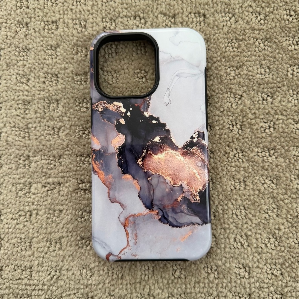 iPhone 13 Pro Marble Design Phone Case - Black and Gold